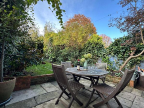 2 bed luxe garden apartment